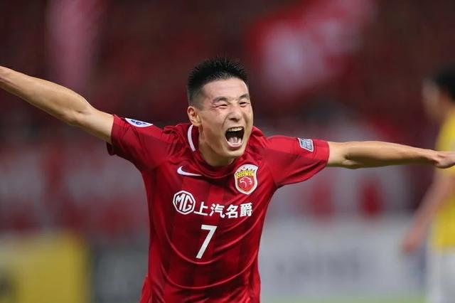 2002米卢带领中国冲出世界杯